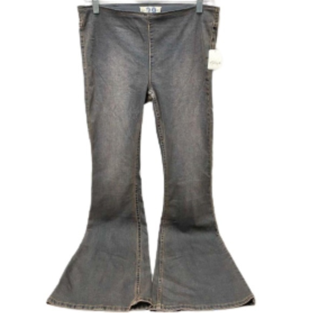 Free People We the Free blue/gray stretch jeans NWT size 29
